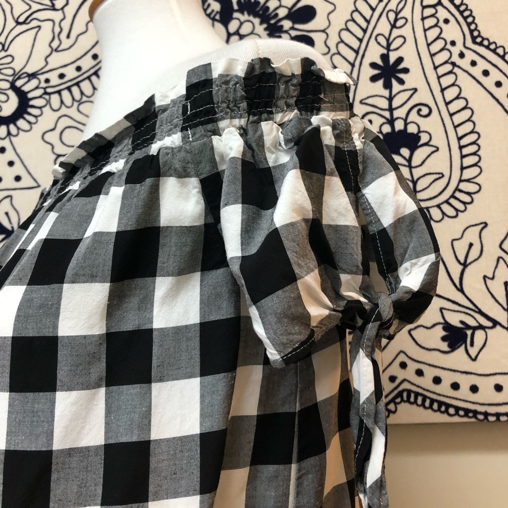 Ann Taylor LOFT Black & White Off Shoulder Dress - Picture 3 of 6